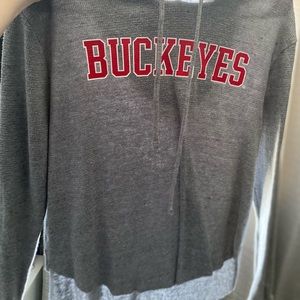 ohio state PINK sweatshirt is a little think and is longer in the back